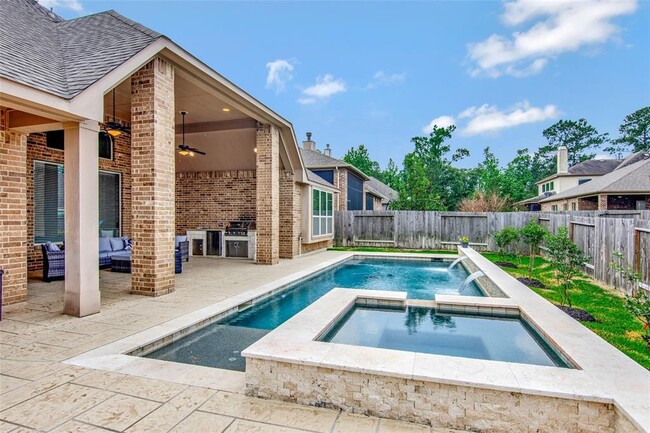 Building Photo - 918 Holly Chapple Dr