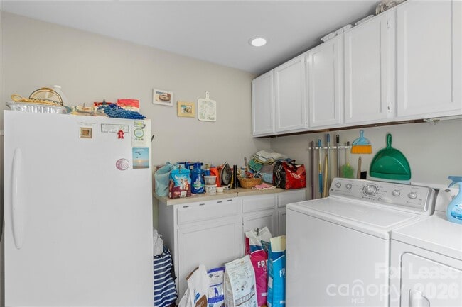 Building Photo - 1610 Park Rd