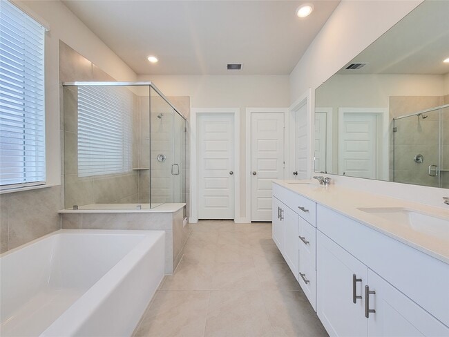 Building Photo - 8406 Hazel River Dr