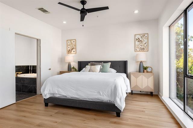 Building Photo - 4111 Newton Ave