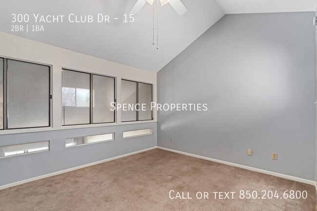 Building Photo - 300 Yacht Club Dr