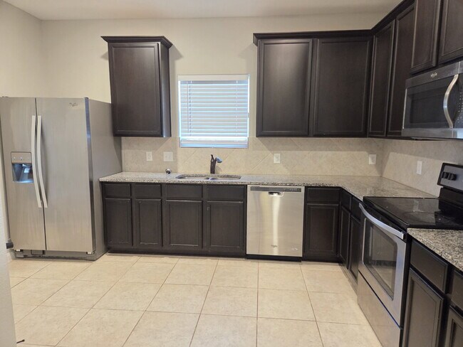 Building Photo - Denton, Texas