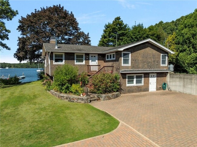 Building Photo - 14 Betty Hill Rd