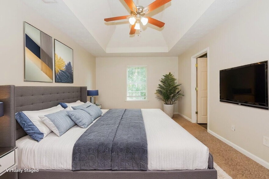 Building Photo - 1002 Allegiance Dr