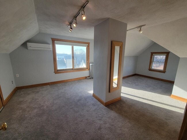 Building Photo - 100 Medford St