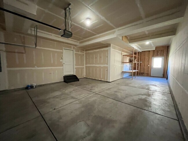 Building Photo - Wonderful Home in North Fort Collins
