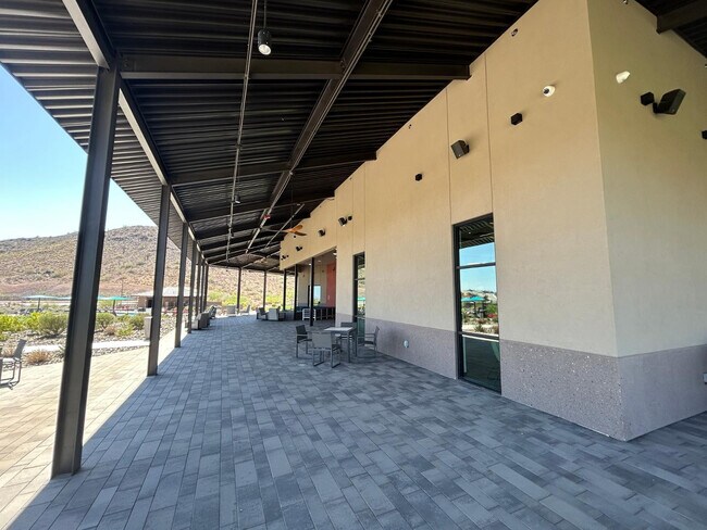 Building Photo - 32567 N 133rd Ave
