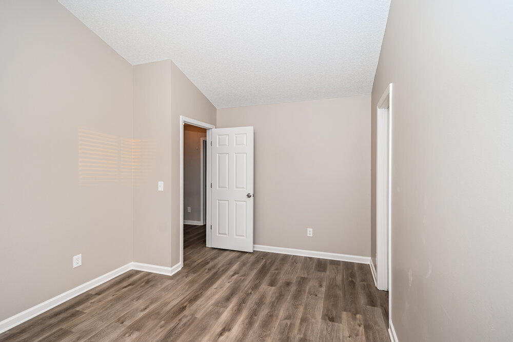 Building Photo - 6657 Delaware Bend