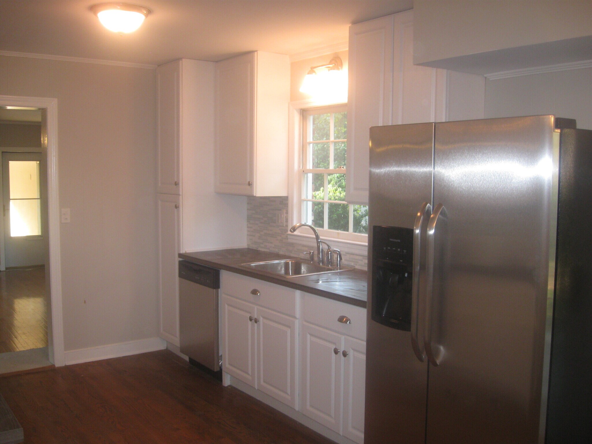 Building Photo - 9805 La View Cir