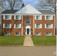 Building Photo - 2103 Braewick Cir