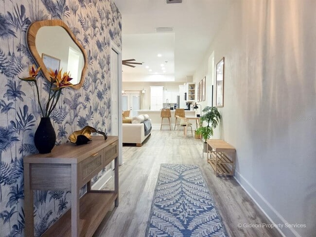 Building Photo - 4460 NW 19th St