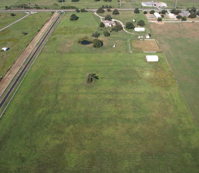 Building Photo - 5700 FM424