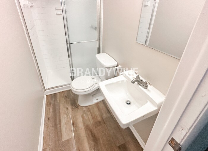 Building Photo - 3005 Forestside Ln