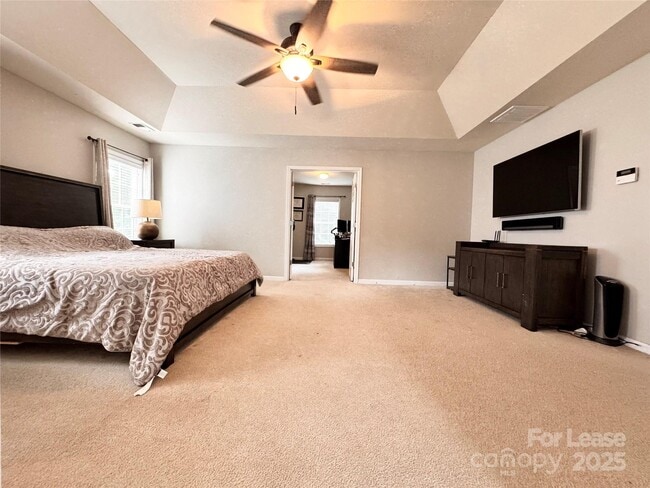 Building Photo - 10031 Glenburn Ln