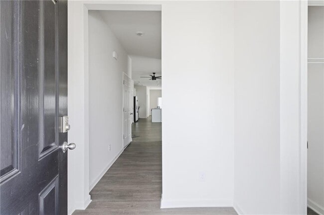 Building Photo - 5515 Foxglove Wy