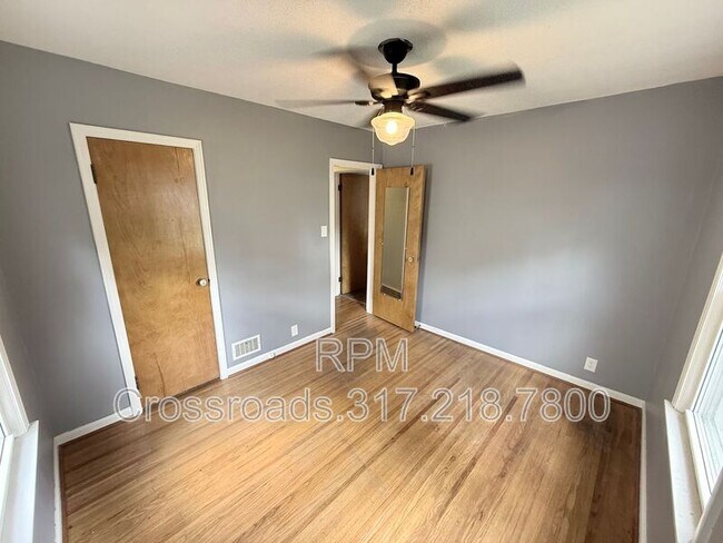 Building Photo - 5256 Norwaldo Ave