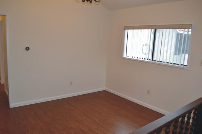 Building Photo - 6407 Gentry Ave