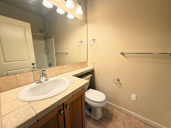 Building Photo - 1050 SW 170th Ave