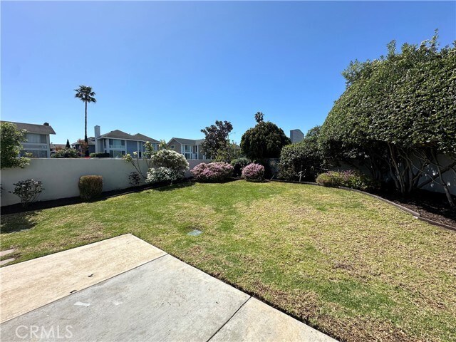 Building Photo - 24482 Lantern Hill Dr