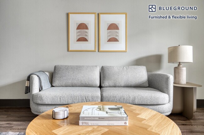 Building Photo - 2910 E 17th St