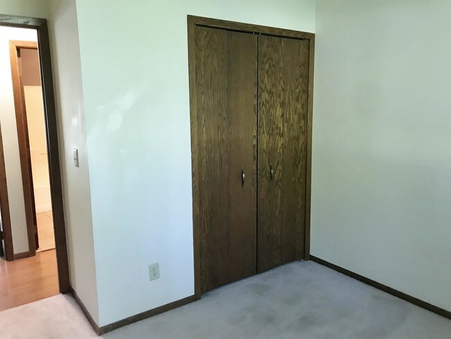 Building Photo - 17399 Barberry Cir
