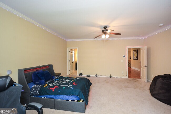 Building Photo - 2210 Spalding Dr