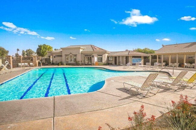 Building Photo - 79851 Carmel Valley Ave