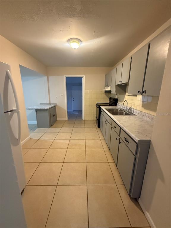 Building Photo - 3619 S Hesperides St