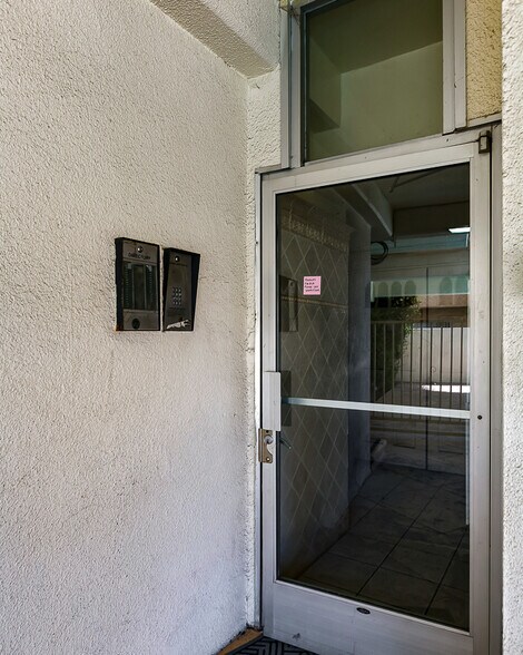 Building Photo - 1417 S Atlantic Blvd