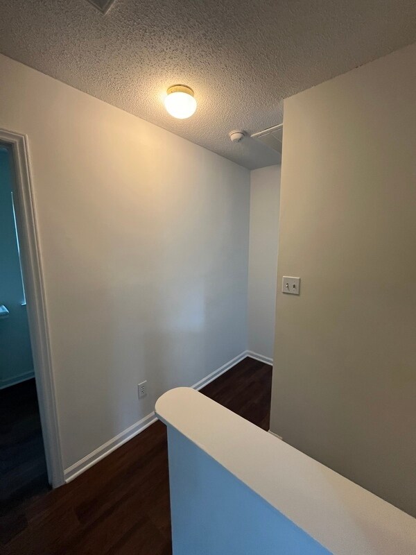 Building Photo - 5906 Black Bear Ct