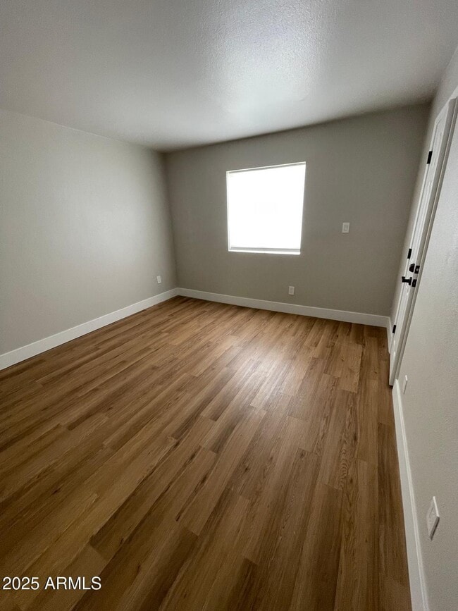 Building Photo - 8500 E Indian School Rd