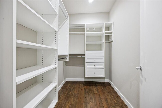 Building Photo - 6814 Langston Dr