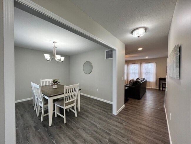 Building Photo - NEW Executive Home in Germantown, OH