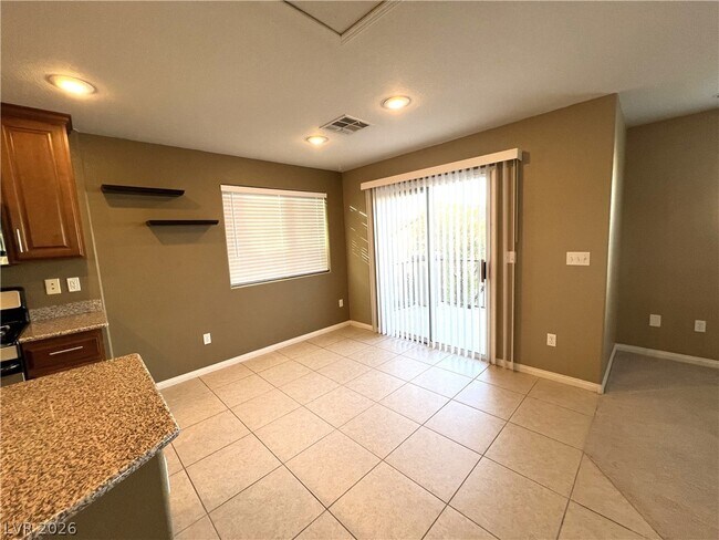 Building Photo - 8154 Sandy Slope Ct