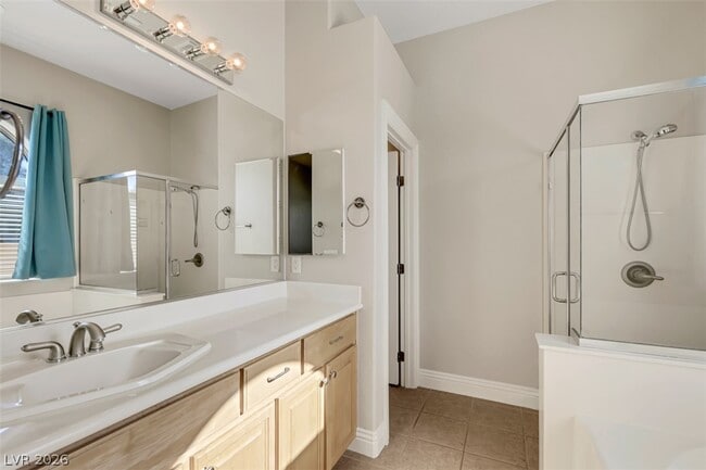 Building Photo - 2149 Sentito Cir