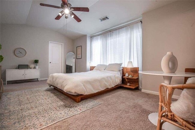 Building Photo - 2396 Meadow Falls Ln