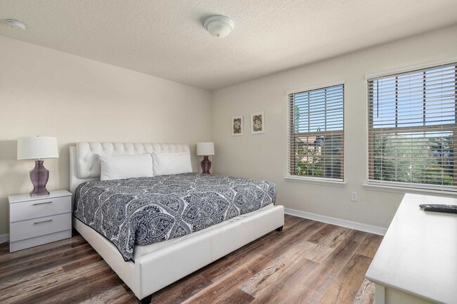 Building Photo - 1626 Lima Ave