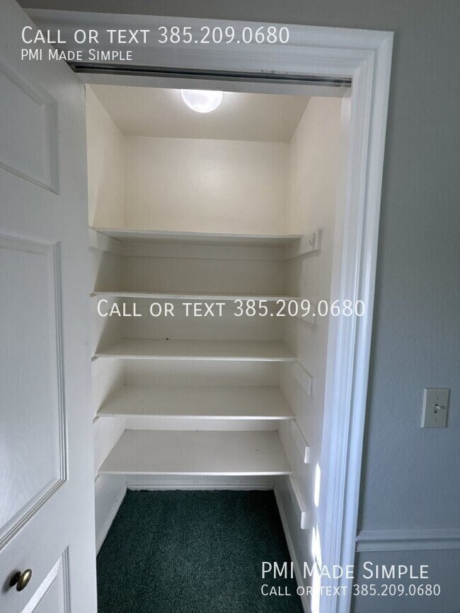 Building Photo - Fantastic 3-Bedroom Townhome in Provo