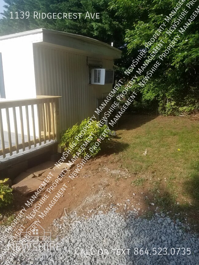 Building Photo - 1139 Ridgecrest Ave