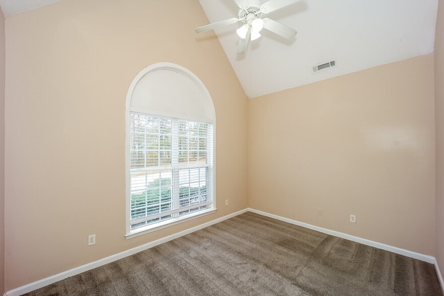 Building Photo - 42 Kentucky Ave