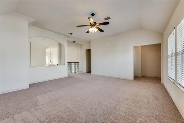 Building Photo - 816 Cougar Dr