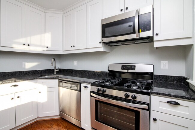 Building Photo - 2713 South Veitch Street