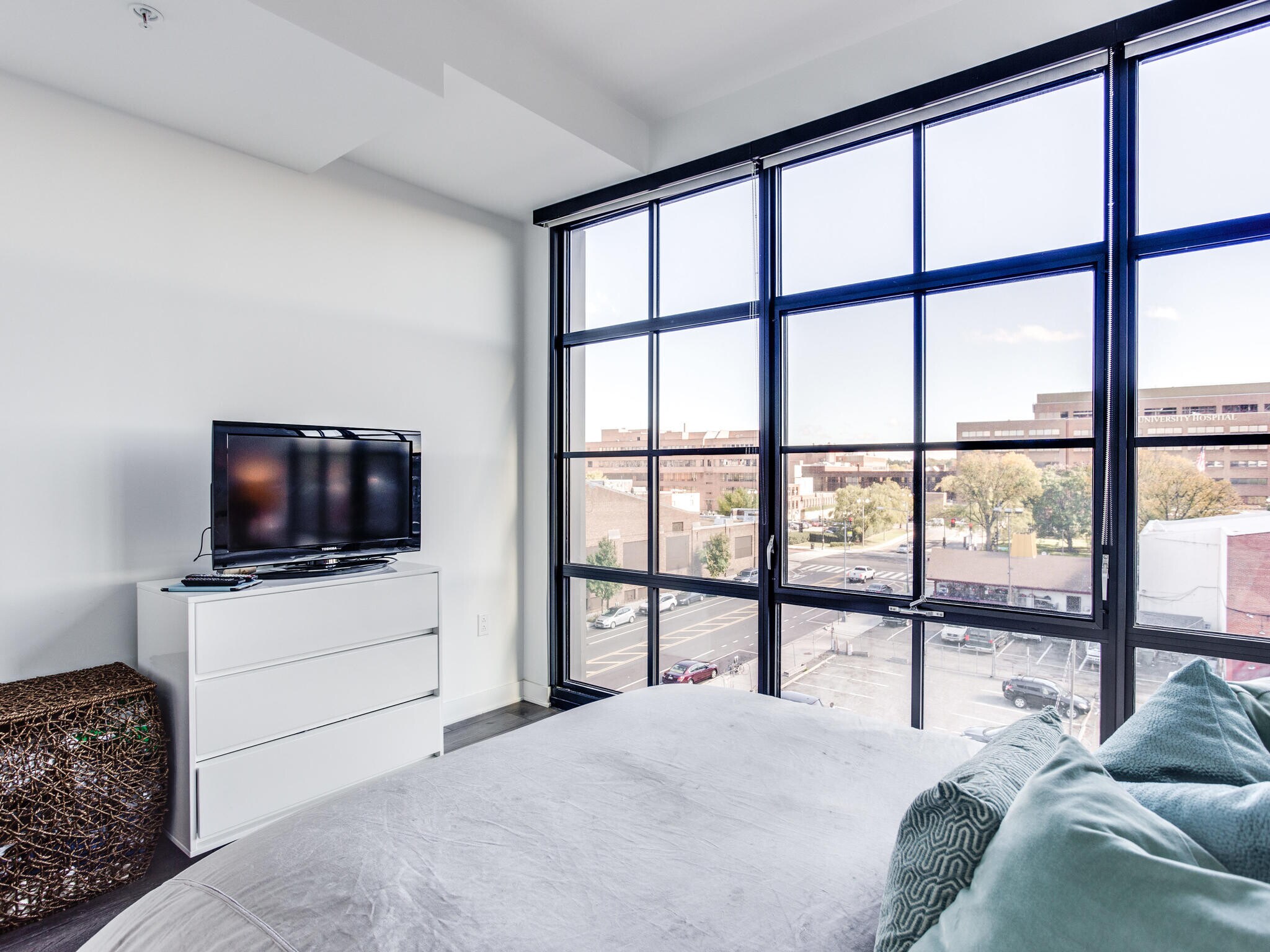 Building Photo - 2030 8th St NW