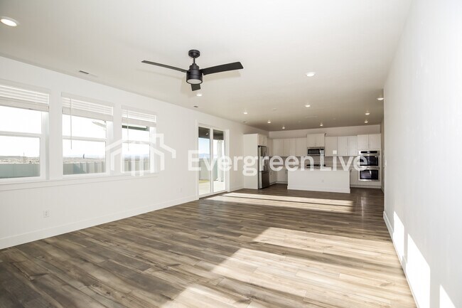 Building Photo - 14359 Ripples Dr