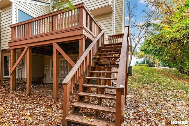 Building Photo - 4131 Kaplan Dr