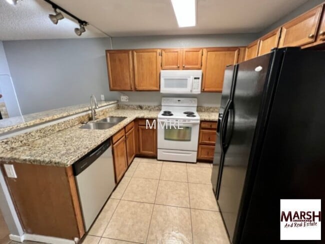 Building Photo - Nice 1 bedroom condo in Chandler!