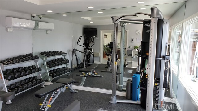 Building Photo - 115 Blue Lagoon