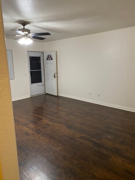 Living Room - 219 Turf Dr