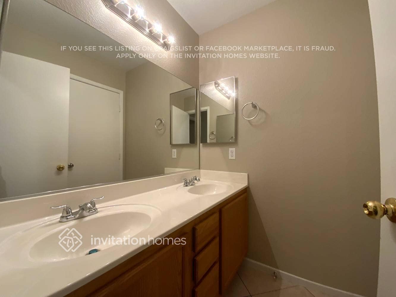 Building Photo - 2772 Echo Springs St