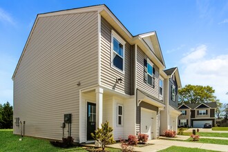 Building Photo - 237 Satin Walnut Wy